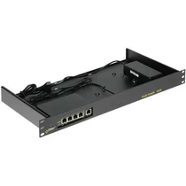 Pulsar 4+1 port PoE switch, rack tálcával