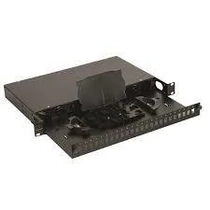 Optikai patch panel 19" 24p rack SC slx SM Optic kiegészítõkkel
